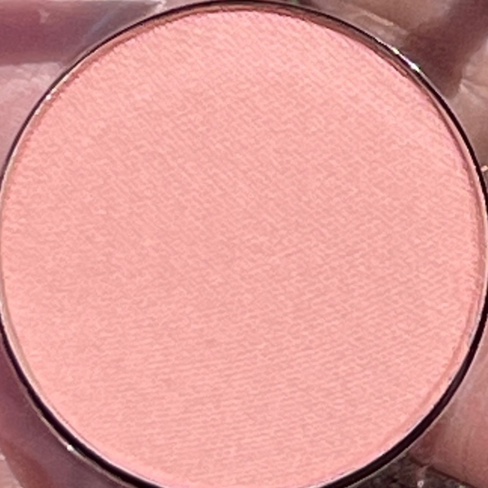 URBAN DECAY COSMETICS 24/7 Eyeshadow In Introvert(Peach Matte)
